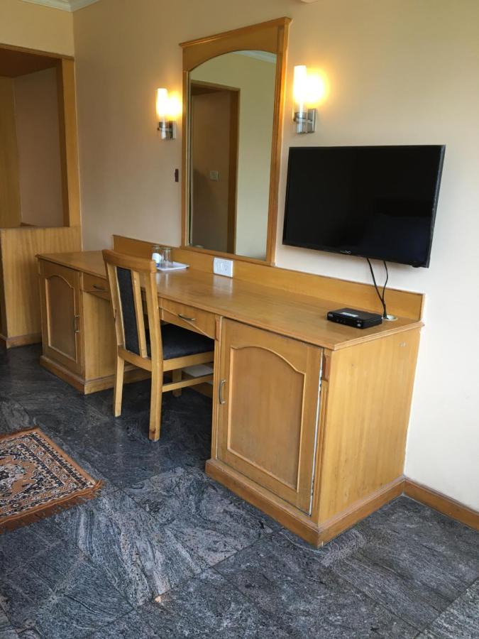 Asr Guesthouse Тирупати Екстериор снимка